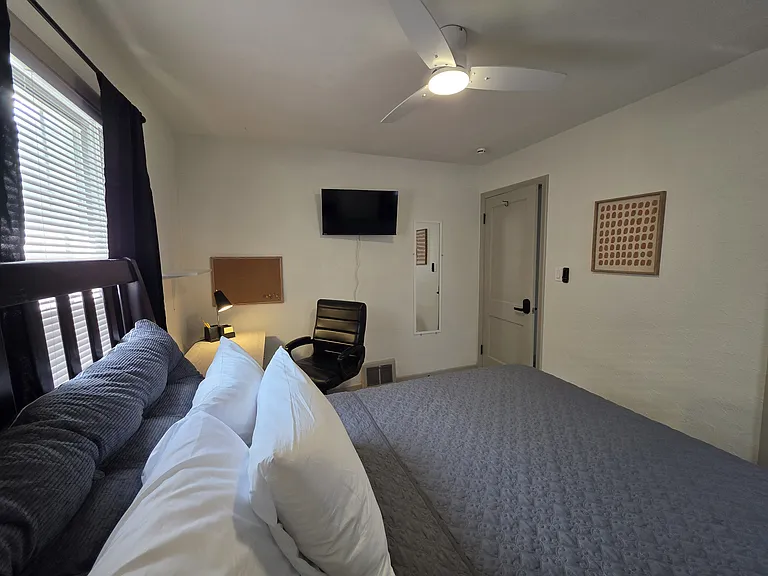 915 Mackow Dr #1 — Photo 5