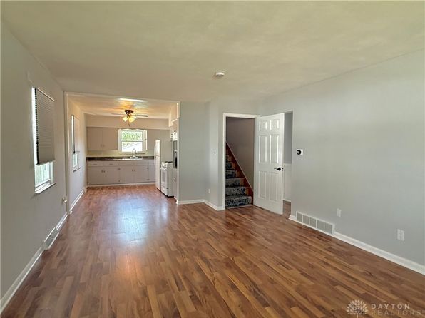 1132 Highridge Ave, Dayton, OH 45420