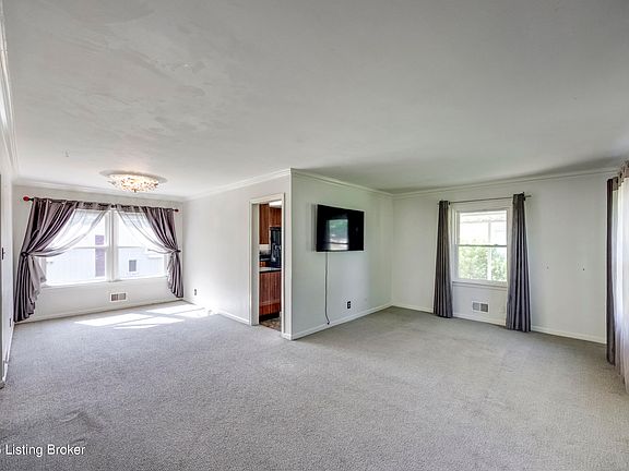 3rd image of 3624 Windward Way