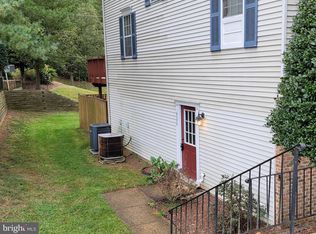 16350 Taconic Cir #92C, Dumfries, VA 22025