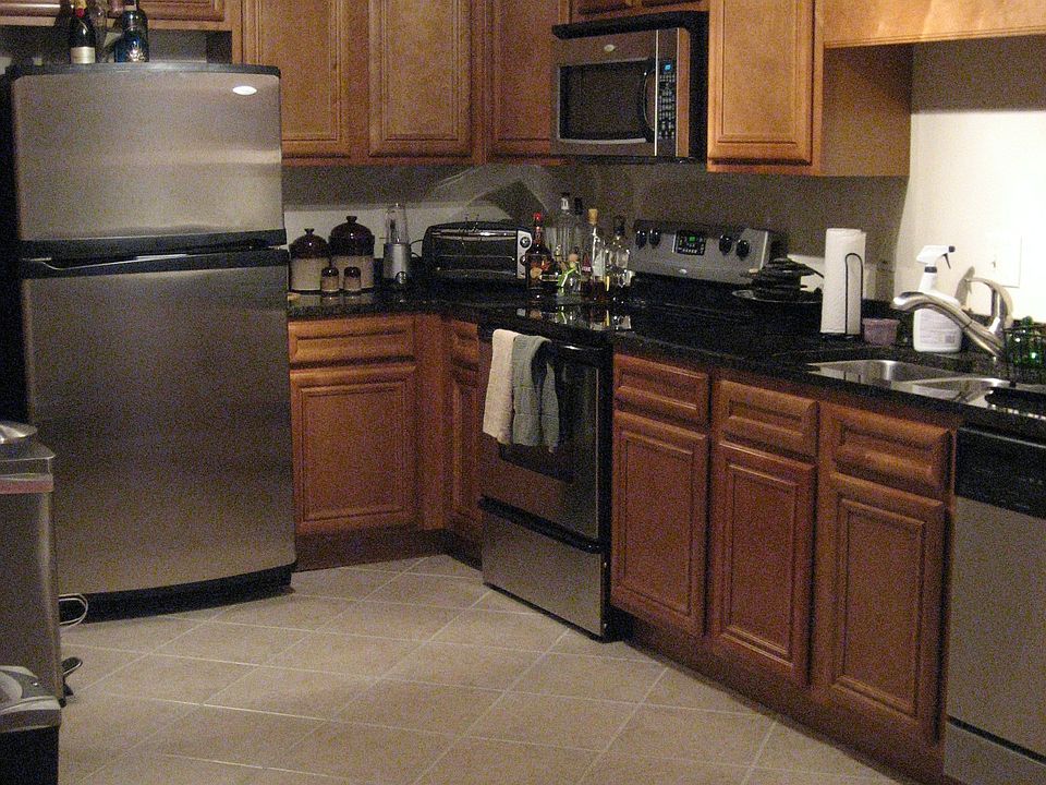 Granite and Stainless steel!