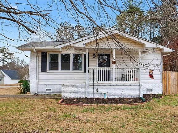 4th image of 221 Rome St