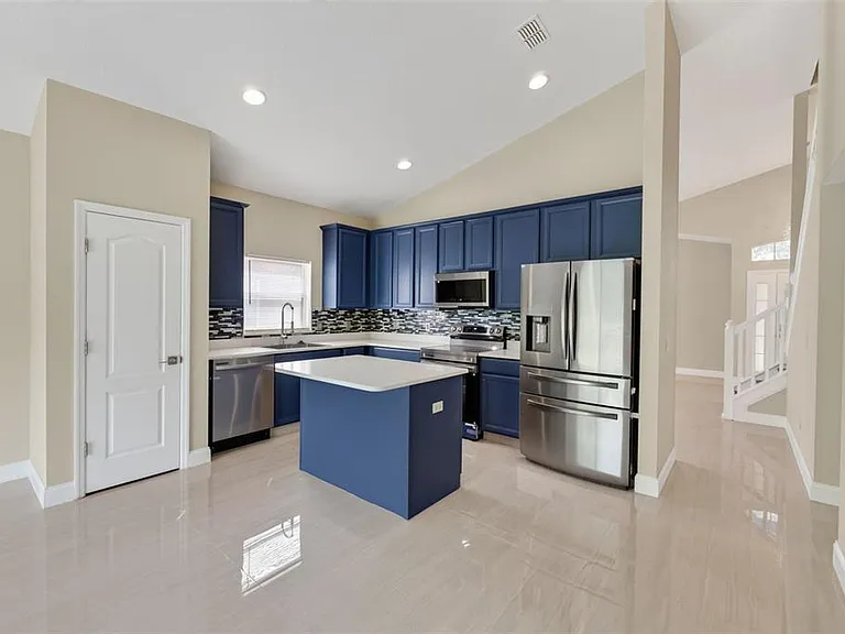 1851 Great Falls Way — Photo 30