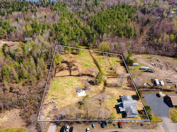 10 5th St, Tupper Lake, NY 12986