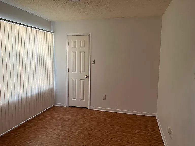 8859 Creek Willow Dr — Photo 29