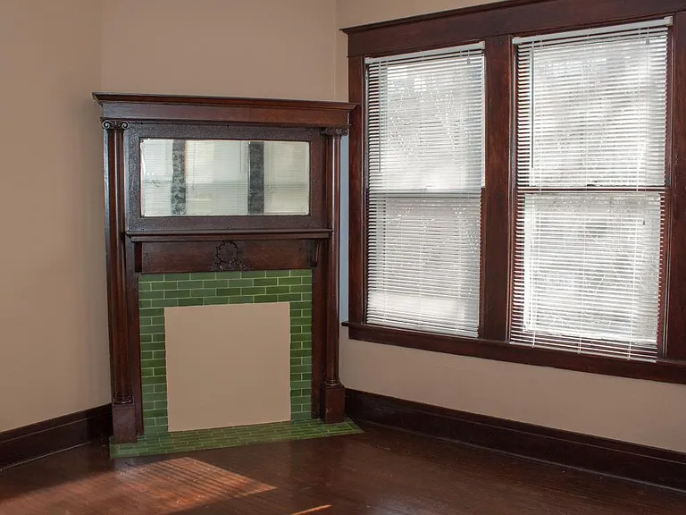 259 Ashland Ave #2 — Photo 9
