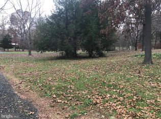 9735 Green Rd, Midland, VA 22728