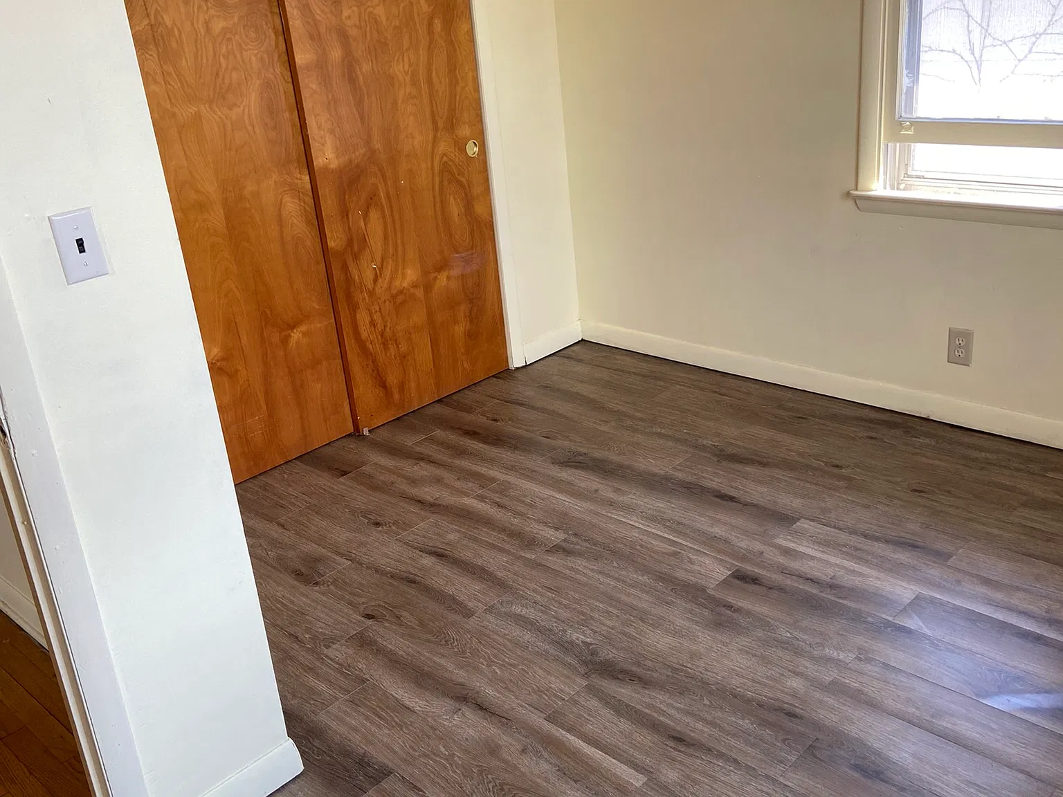 3 bed, $1,650 — Photo 2
