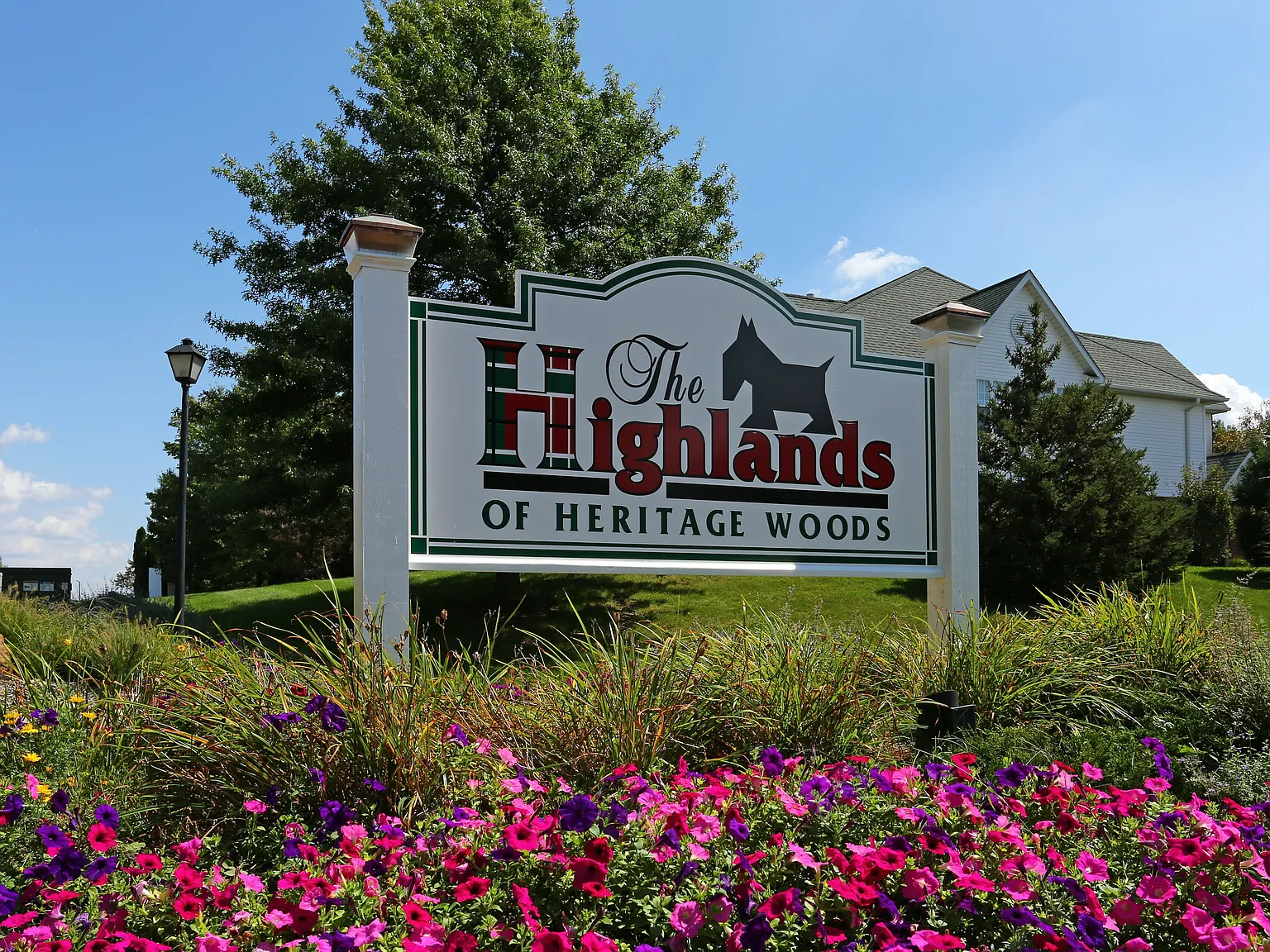 Highlands of Heritage Woods — Photo 1