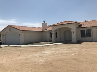 15873 Willow St, Hesperia, CA 92345