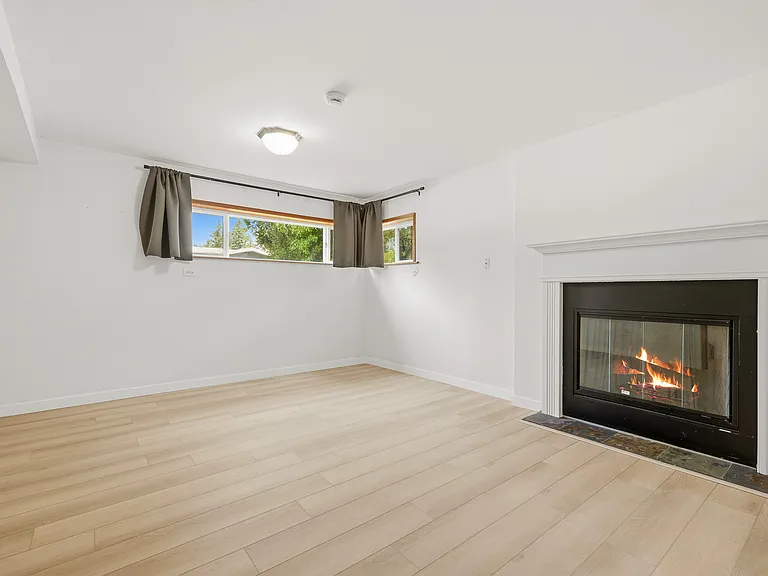 12565 SE 53rd St — Photo 26