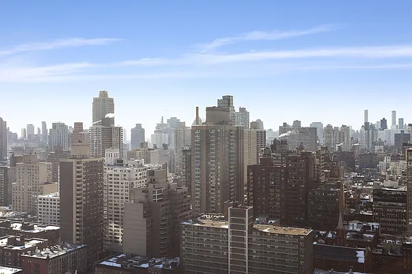 Rented by Compass | media 7