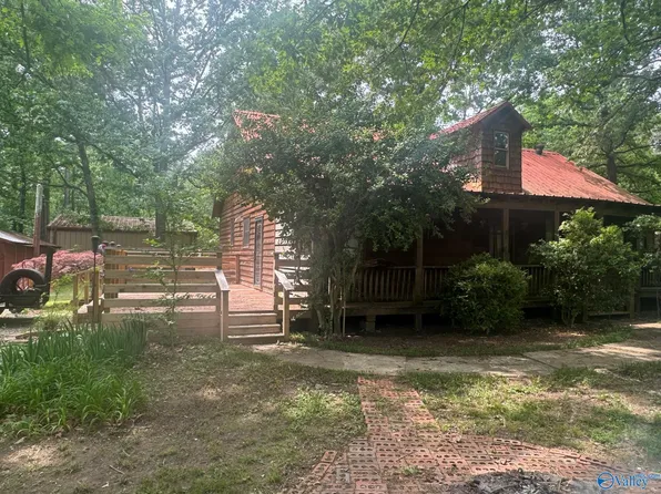 8855 County Road 44, Cedar Bluff, AL 35959