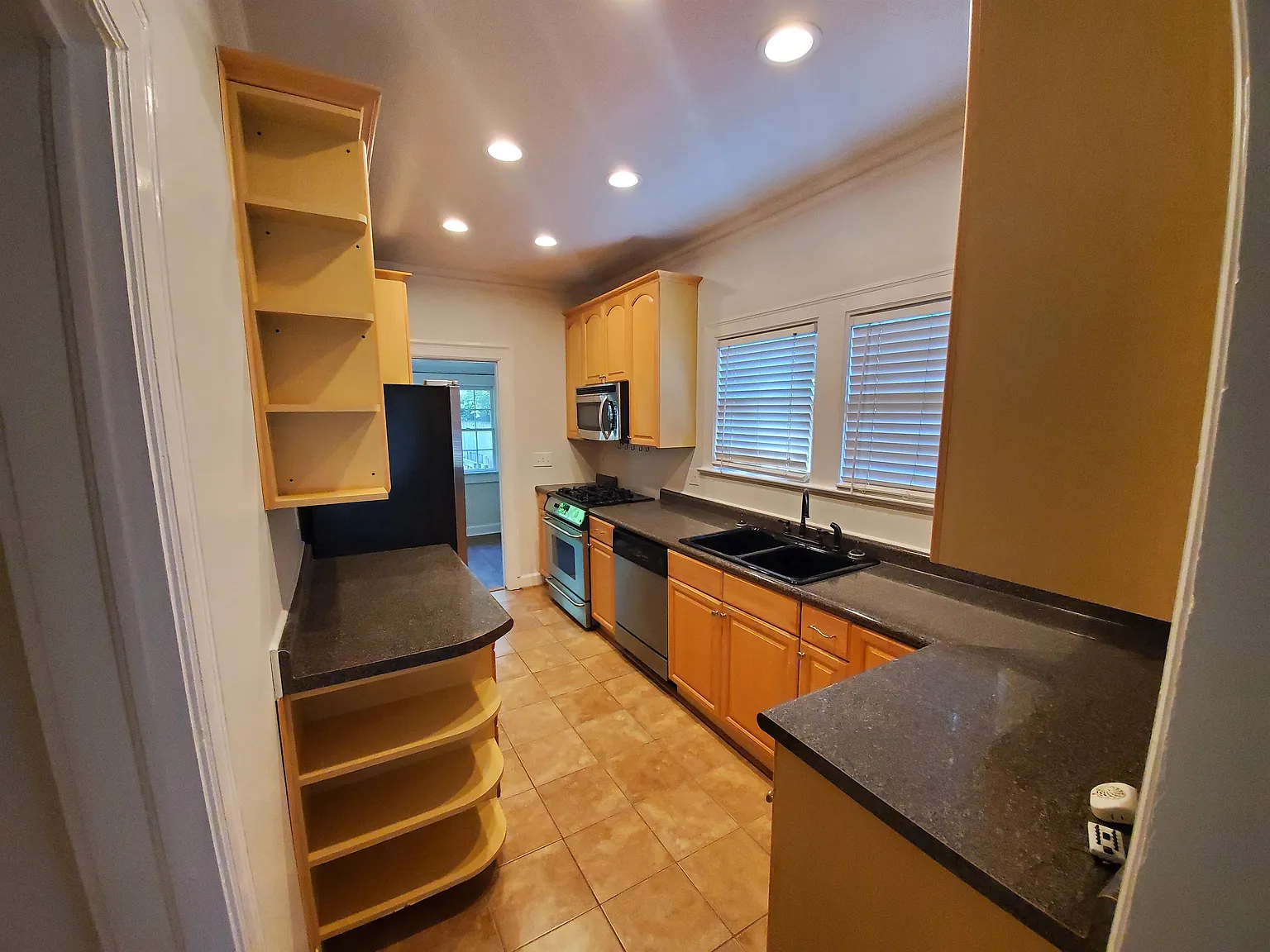 2747 Arbor Ave. SE - 0 — Photo 4