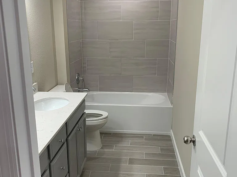414 Boracay Cir — Photo 18