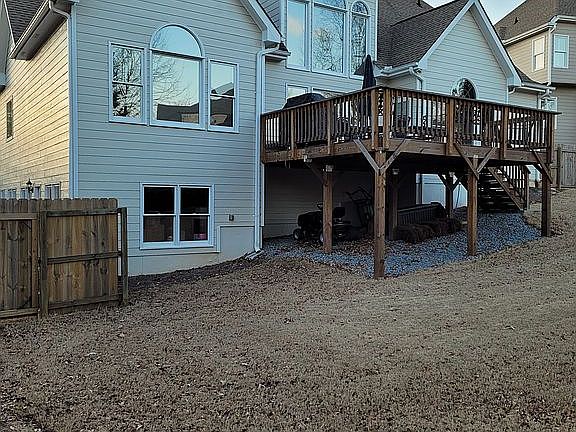 5th image of 4514 Outlook Dr NE