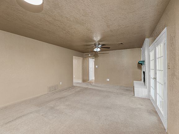 5th image of 4708 NW Cheryl Blvd