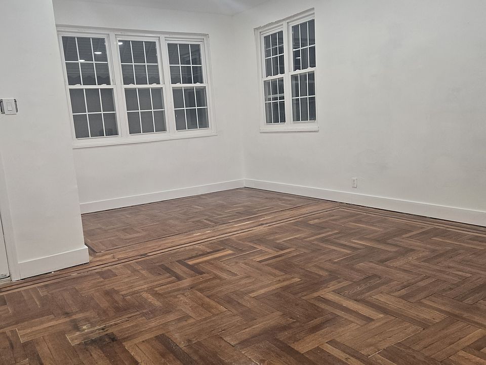 2nd image of 3342 Fenton Ave Floor 1