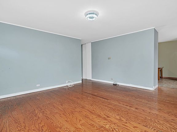 4th image of 7728 Westview Ln