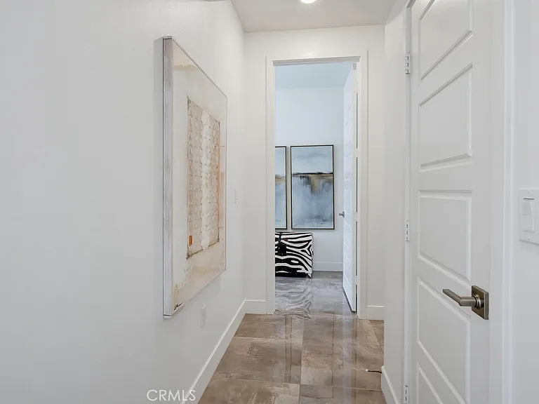 162 Bowery — Photo 30