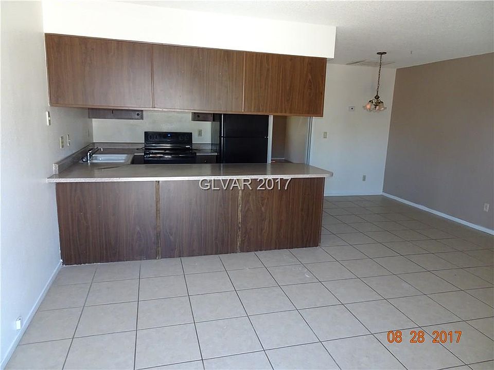 1st image of 5000 Stanley Ave #5