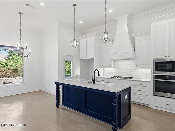 5th image of 103 Ashby Ridge Dr