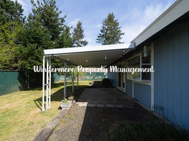 4210 Eastwood Ave SE — Photo 4