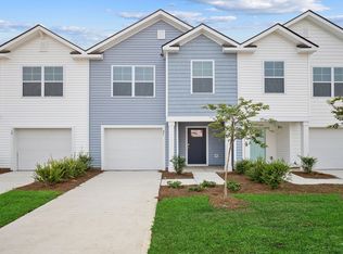 104 Gardens Dr, Brunswick, GA 31525