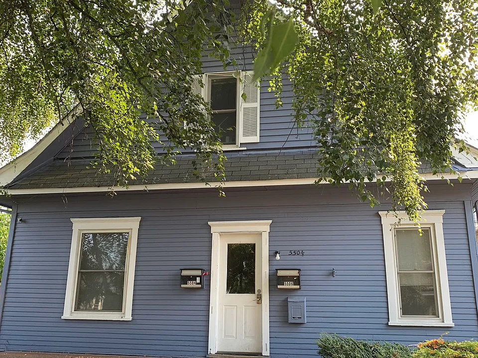 5506 Brooklyn Ave NE
