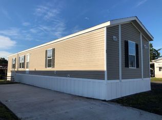 69 Cypress Ln, Winter Haven, FL 33881