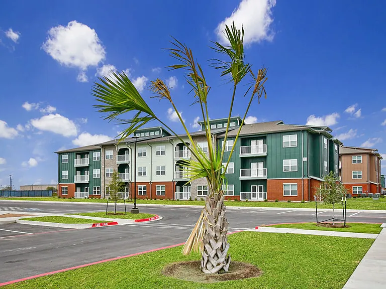 Primrose Village Apartments — Photo 3