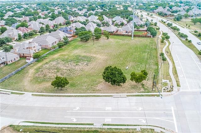 1st image of 7800 N Tarrant Pkwy