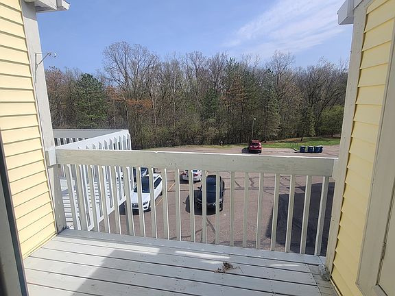 4th image of 2205 S Huron Pkwy #202