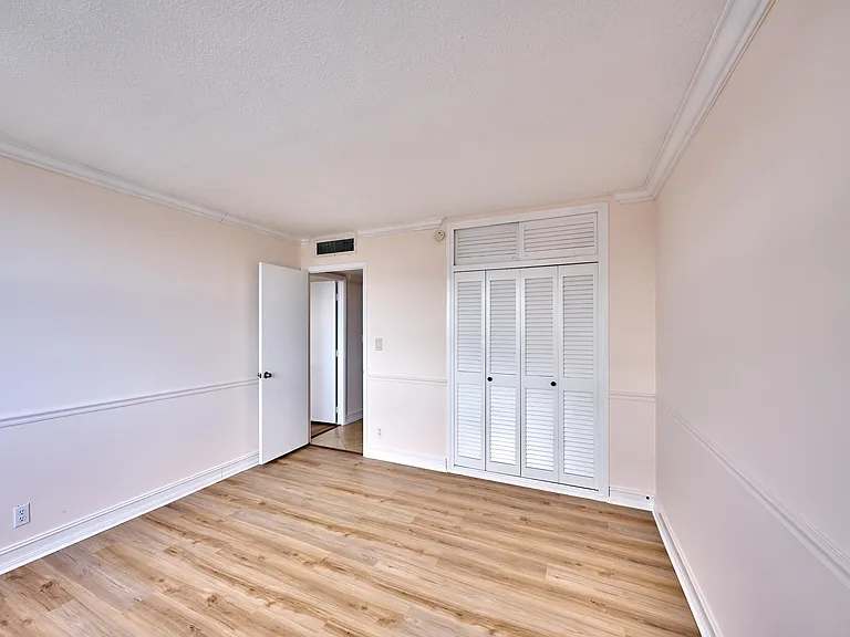 305 N Pompano Beach Blvd #1204 — Photo 23