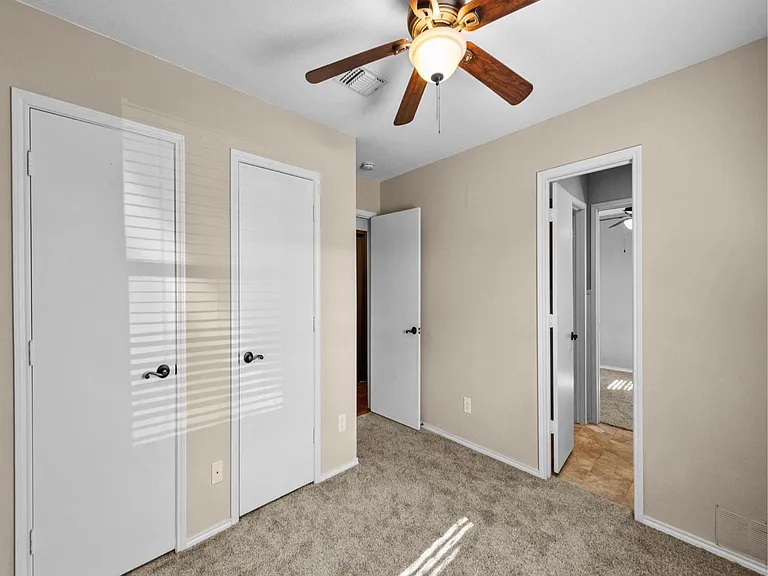 306 Dove Creek Trl — Photo 11