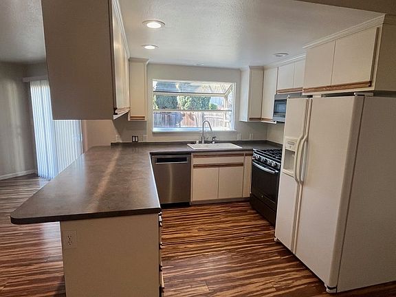 3rd image of 2148 Mount Olive Dr