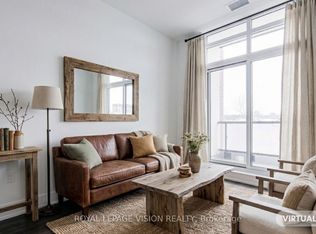 858 Dupont St #222, Toronto, ON M6G 0C1