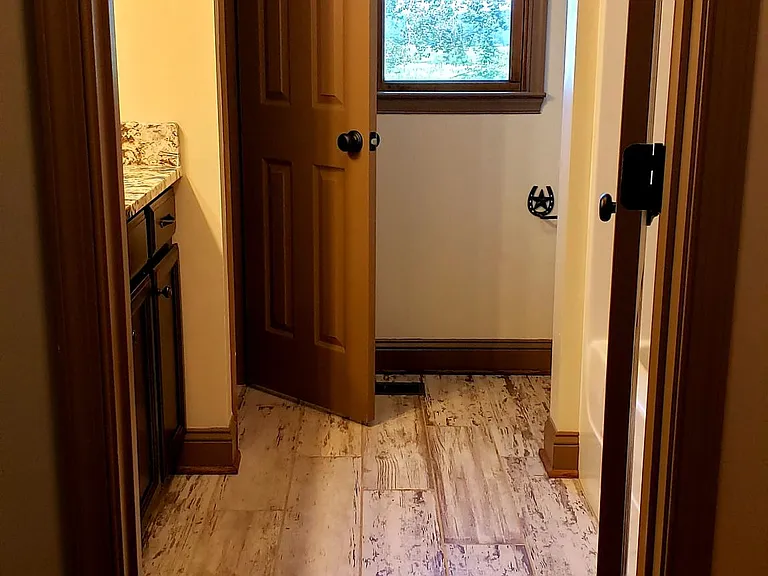868 Longshot Ln — Photo 16