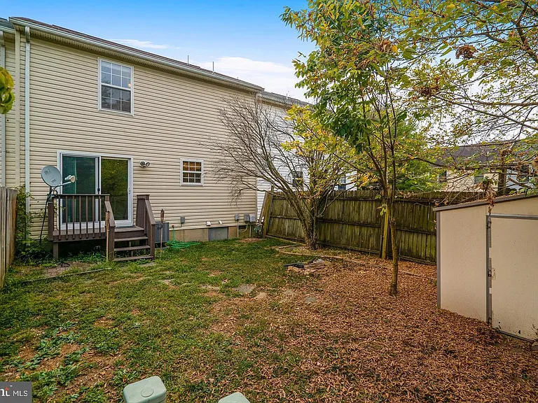 612 Emily Ln — Photo 14