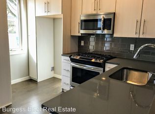 951 N Killingsworth Ct #6, Portland, OR 97217