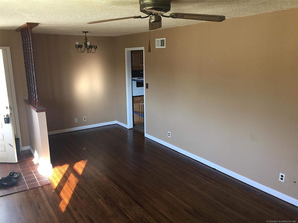 2nd image of 9157 E Latimer St