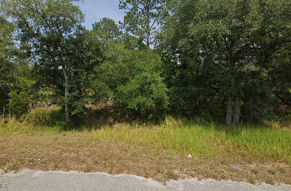 2nd image of 5836 Balboa Blvd