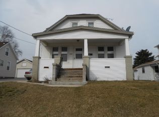 1222 S 18th St, Manitowoc, WI 54220