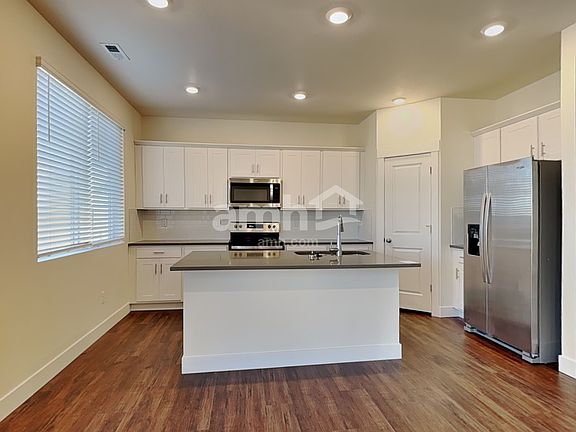 5th image of 6074 Walleye Dr