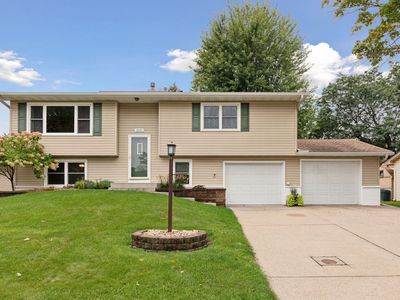 2074 Carnelian Ln, Eagan, MN, 55122