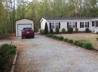 1089 Linch Rd, Senoia, GA 30276