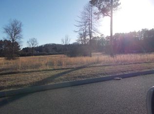 2100 Enclave Dr, Rocky Face, GA 30740