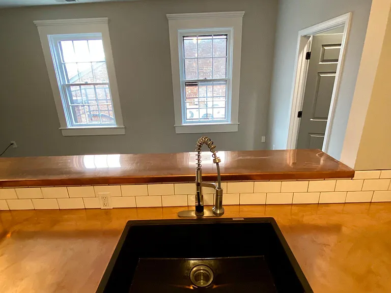 805 Main St #3 — Photo 4