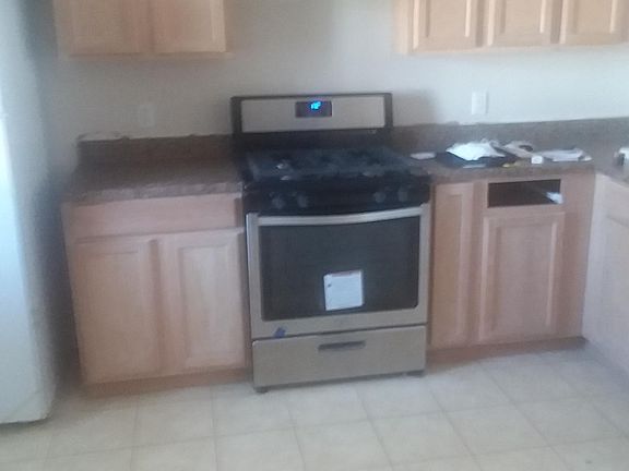 3rd image of 115 Chesapeake Bay Ct