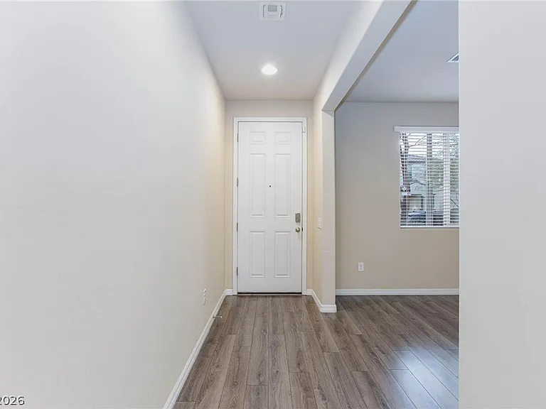 10956 Hunting Hawk Rd — Photo 9